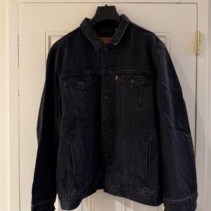 Levi’s Men's Black Denim Jacket